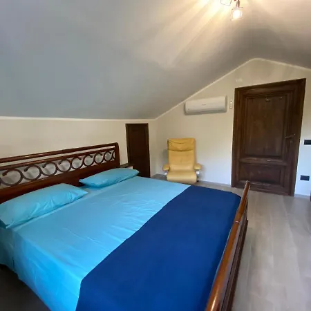 La Casa Di Eraldo Apartment *