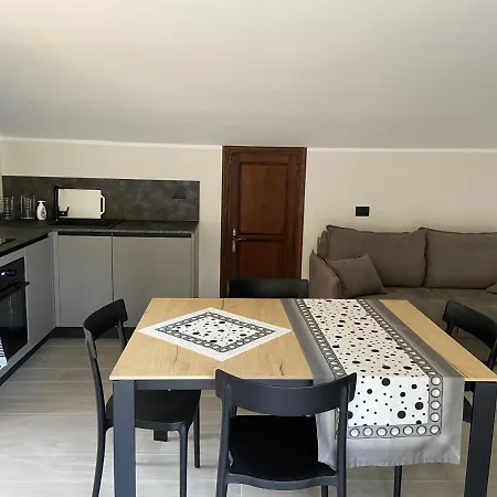 Apartment La Casa Di Eraldo